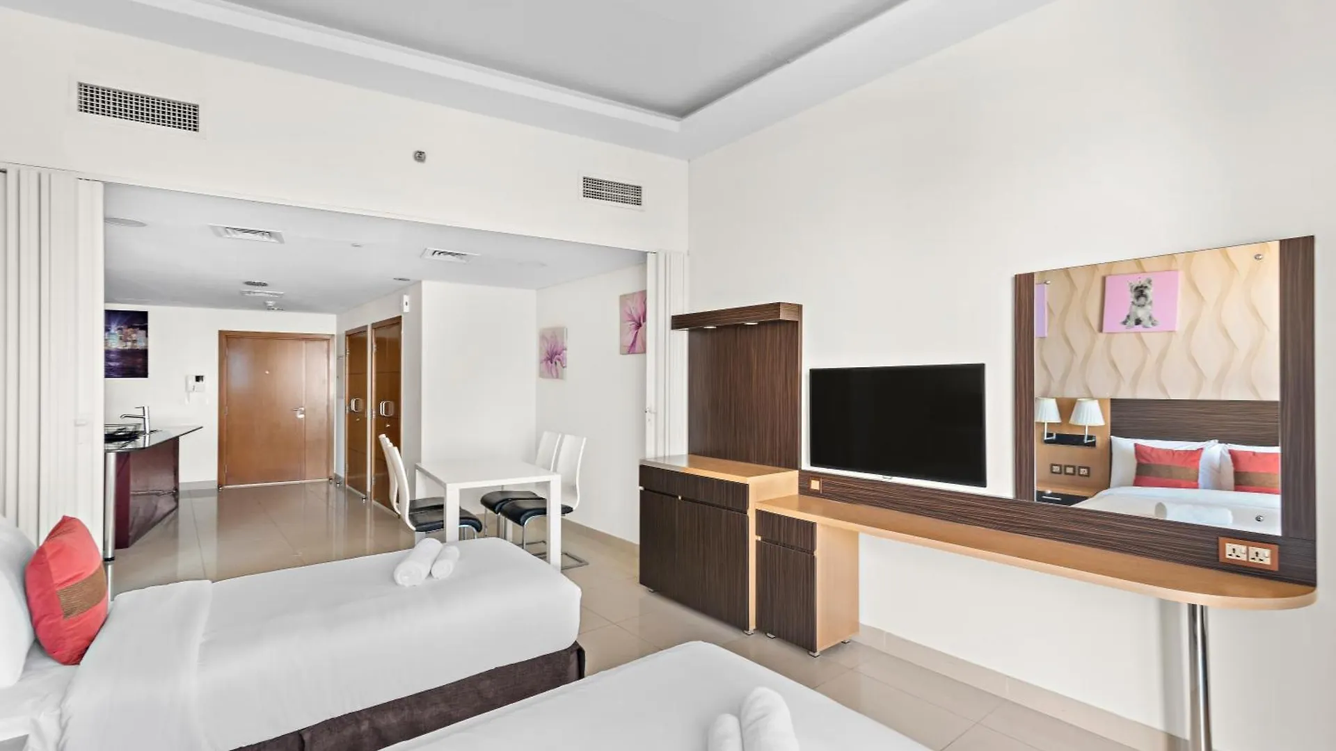 Great 2Br Apt Ocean Heights Dubai 0*,  Forenede Arabiske Emirater